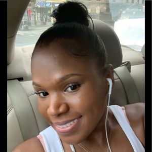 Meet your Posher, Nic